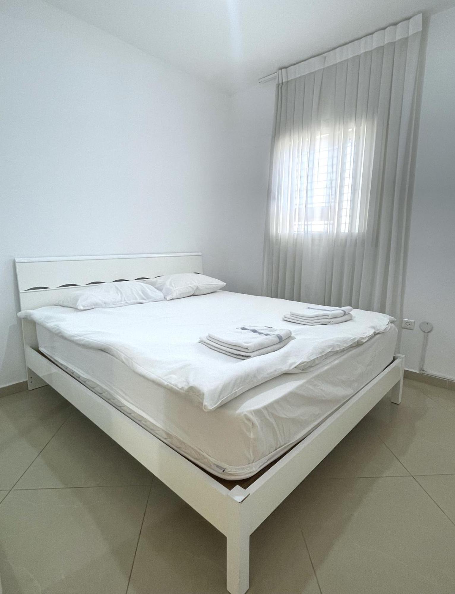 3Br Garden Apt Golf Residence Eilat Exteriör bild